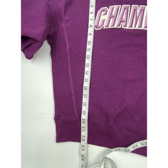 Champion Reverse Weave Purple Embroidered Sweatshirt Size Medium NWT - Picture 4 of 4